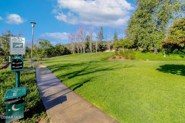 $429,999 | 5837 Oak Bend Lane, Unit 302, Oak Park, CA 91377