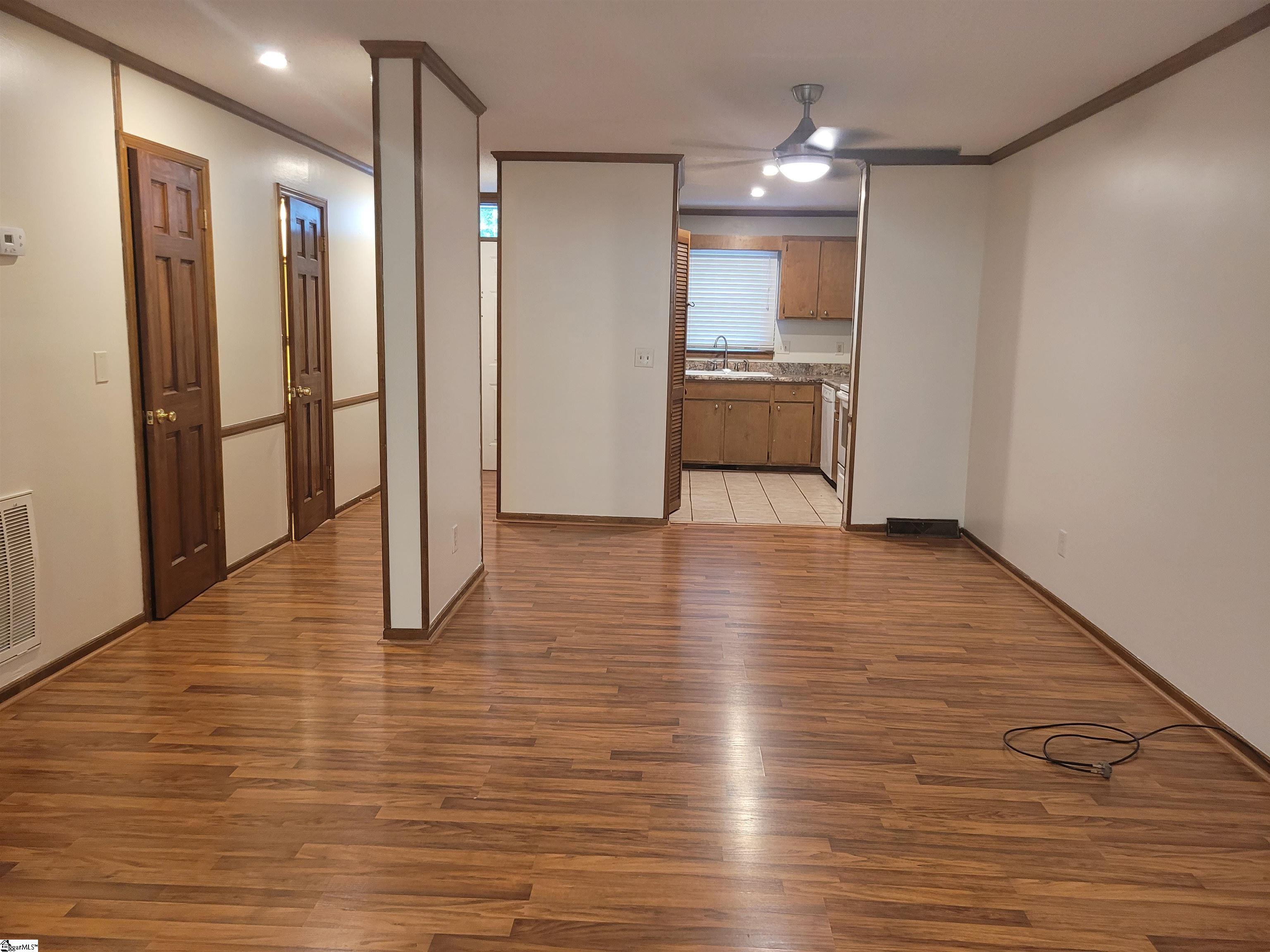 99 Falcon Crest Drive, Unit 30 Greenville, SC 29607 - Photo 4 of 14