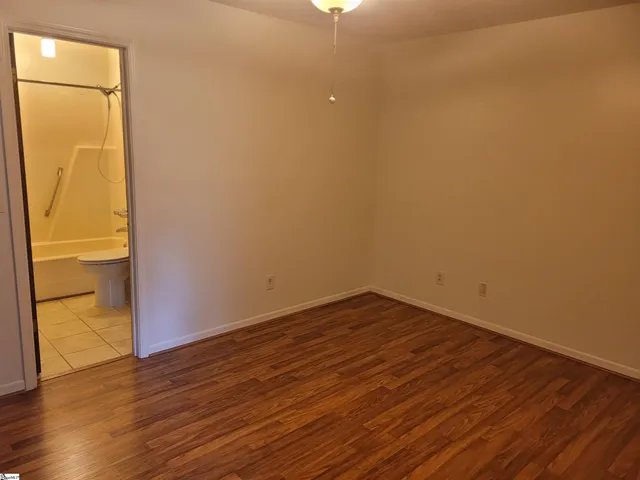 $1,500 | 99 Falcon Crest Drive, Unit 30, Greenville, SC 29607