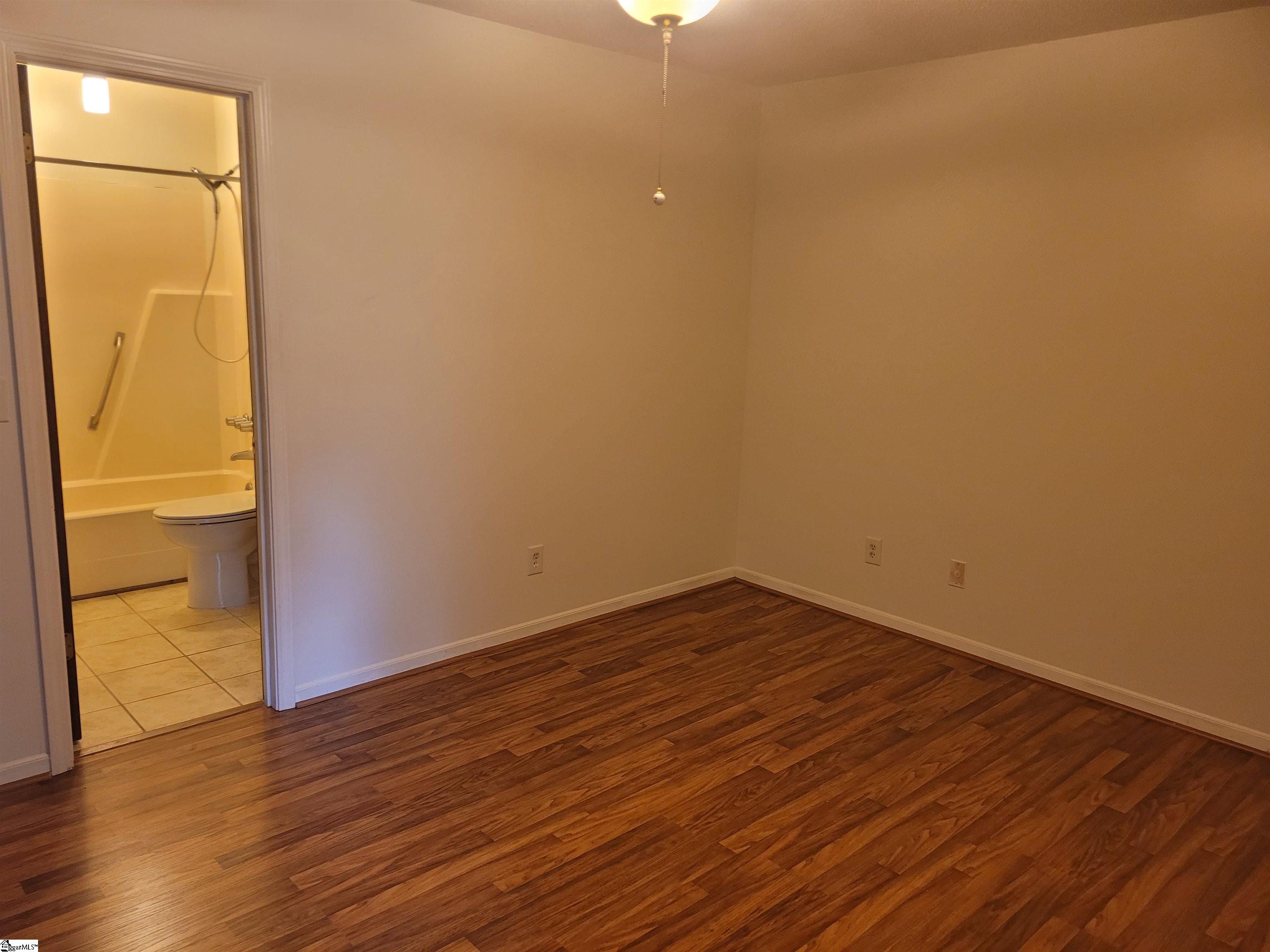 99 Falcon Crest Drive, Unit 30 Greenville, SC 29607 - Photo 8 of 14