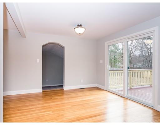 8 David Road Billerica, MA 01821 - Photo 6 of 23 Gallery Image 6