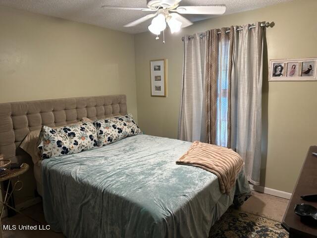13753 John Lee Road Biloxi, MS 39532 - Photo 5 of 20 BEDROOM 2