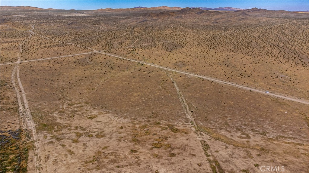 1 Colusa Road Adelanto, CA 92301 - Photo 8 of 11 a view of a dry yard