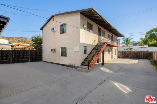 $1,295,000 | 5062 North Maywood Avenue, Los Angeles, CA 90041