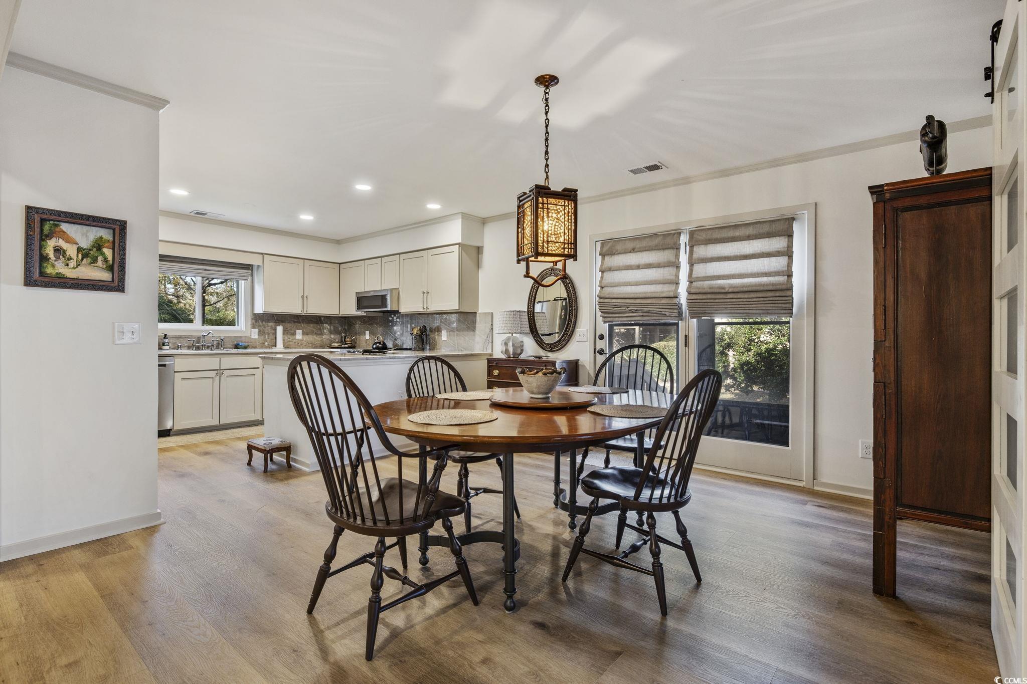 908 Prince William Court Murrells Inlet, SC 29576 - Photo 10 of 30