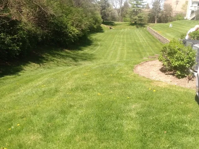 $364,900 | 5434 Ashbrook Place, Downers Grove, IL 60515