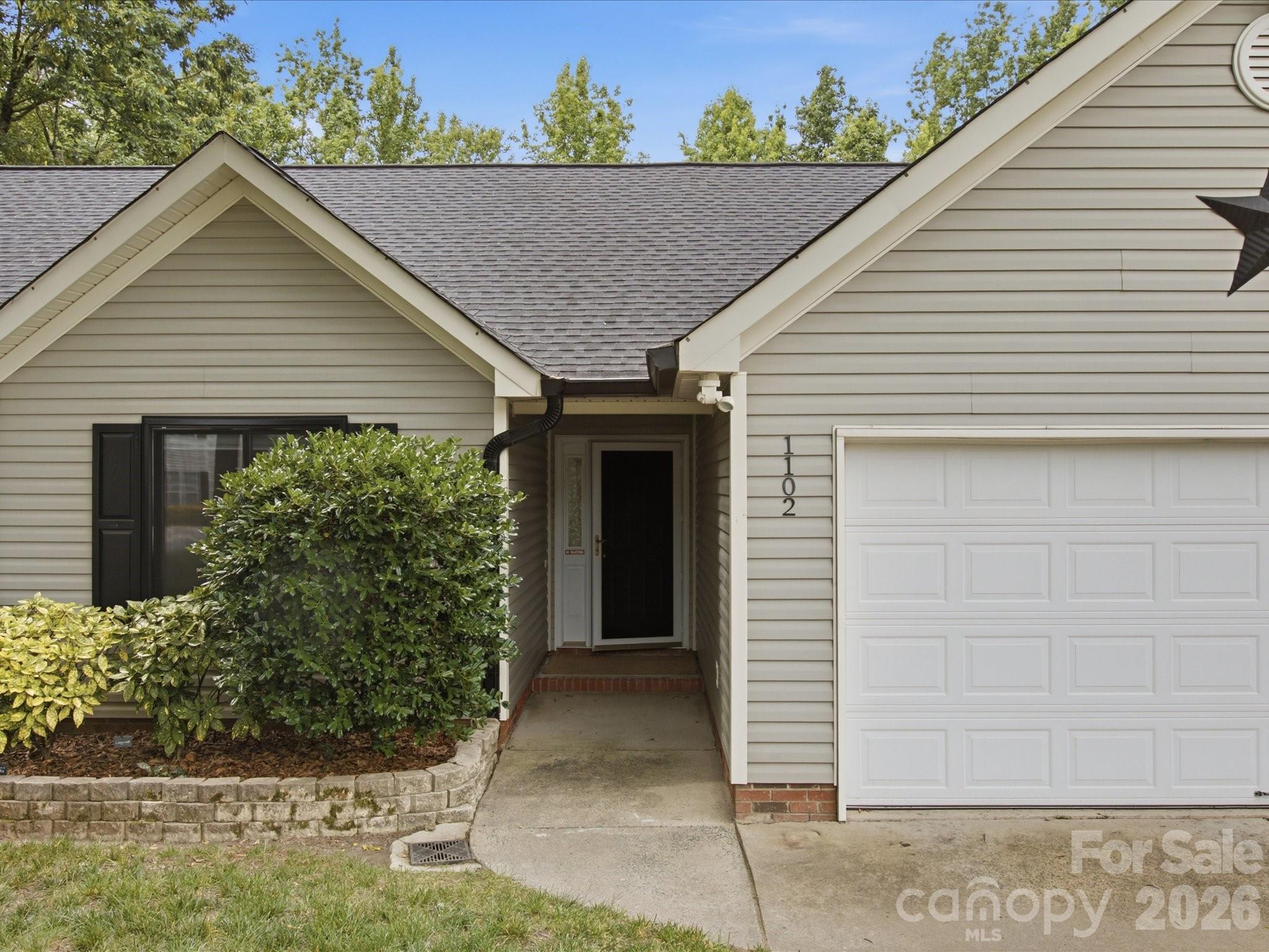 1102 Slate Ridge Road Matthews, NC 28104 - Photo 11 of 32