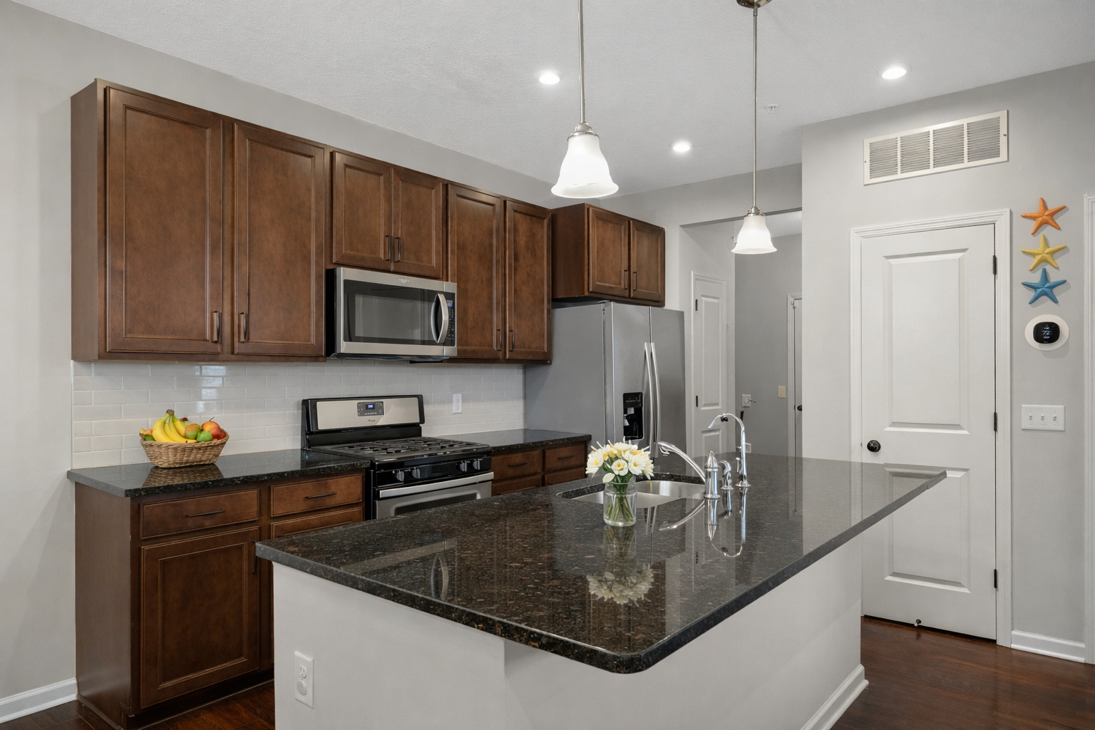 6999 Archer Place Inver Grove Heights, MN 55077 - Photo 8 of 39