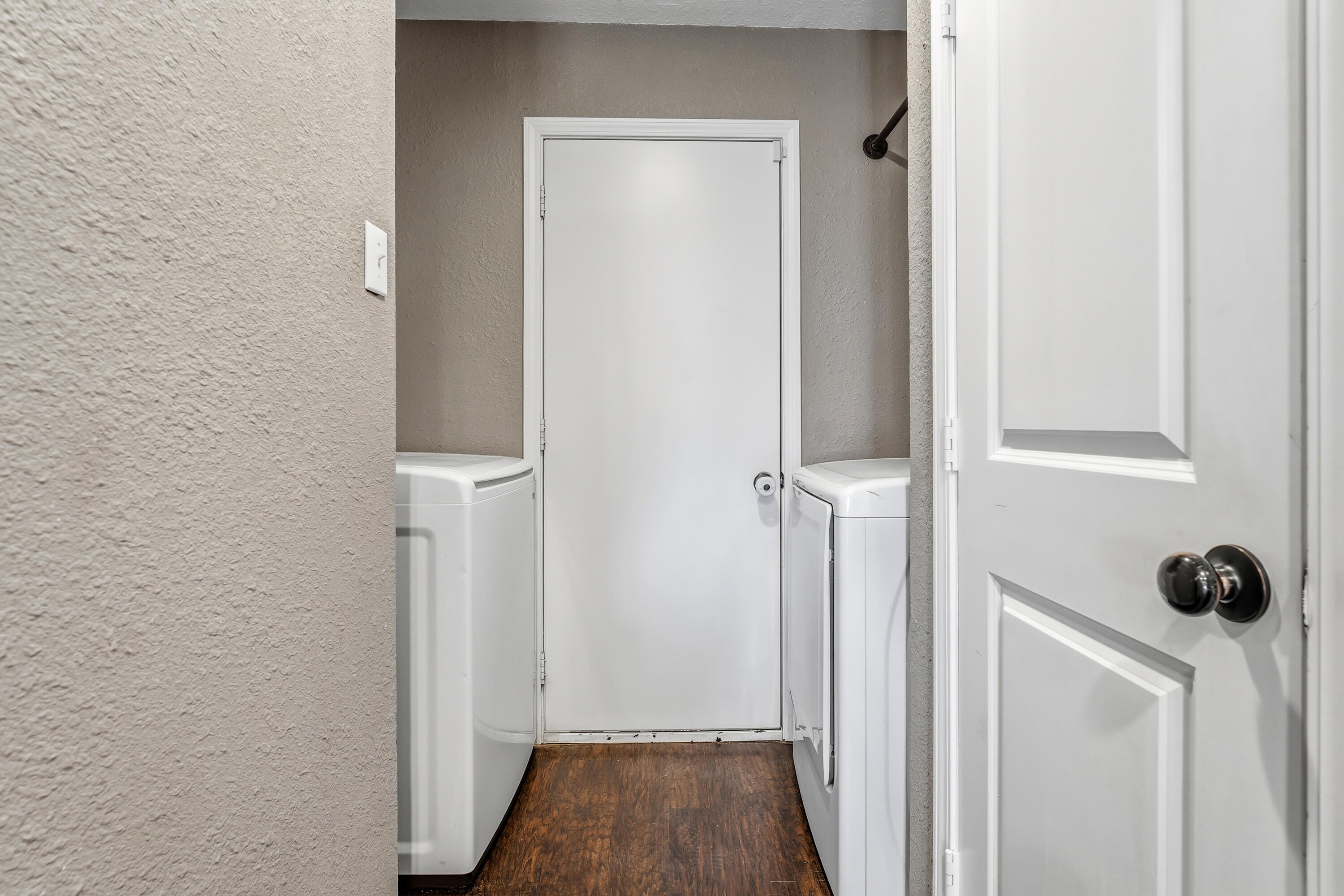 5736 2nd Place Lubbock, TX 79416 - Photo 12 of 26 a view of walk in closet