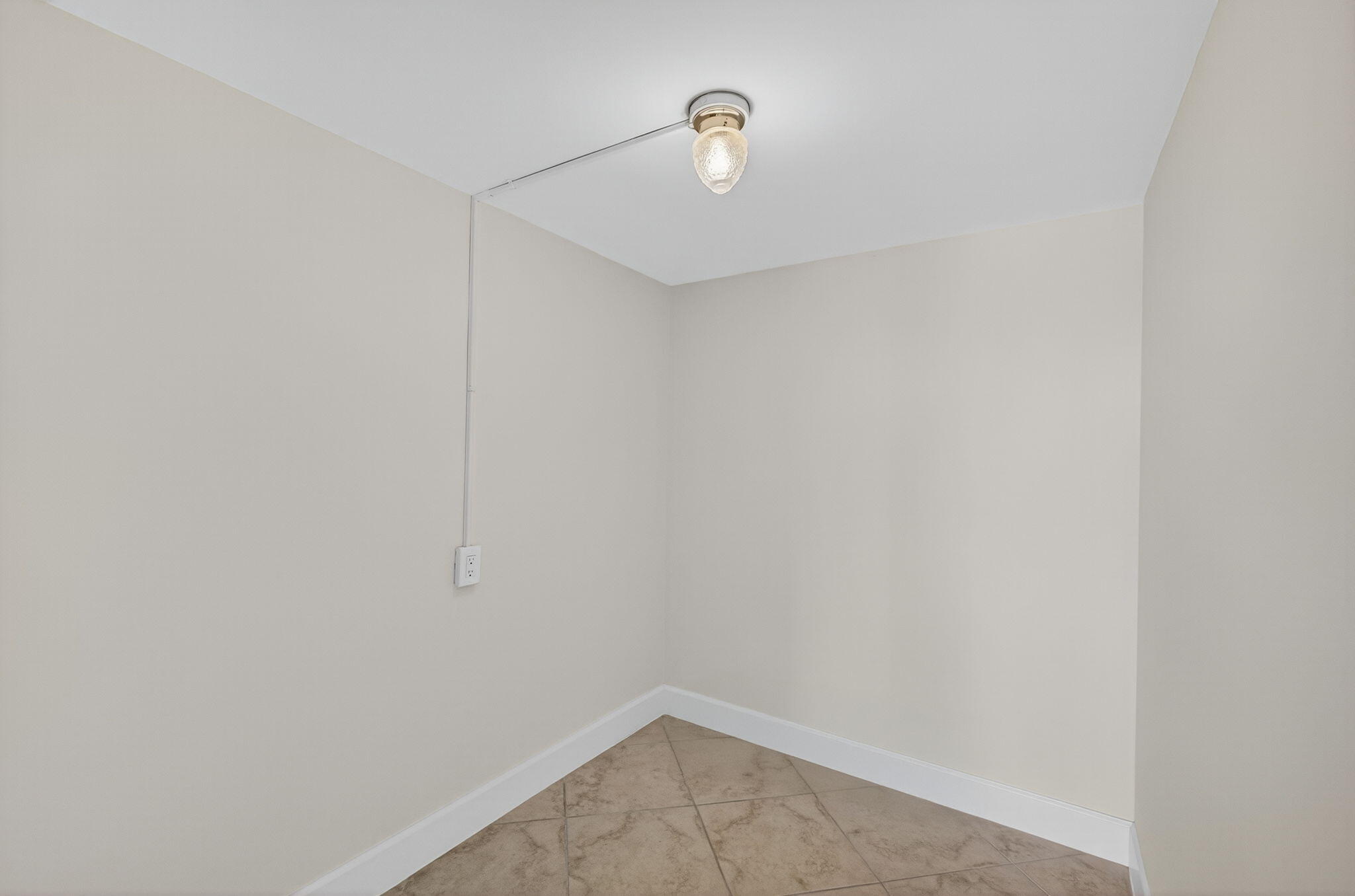 100 Waterway Road, Unit A304 Tequesta, FL 33469 - Photo 27 of 90 a view of a small space