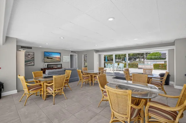 $598,000 | 100 Waterway Road, Unit A304, Tequesta, FL 33469