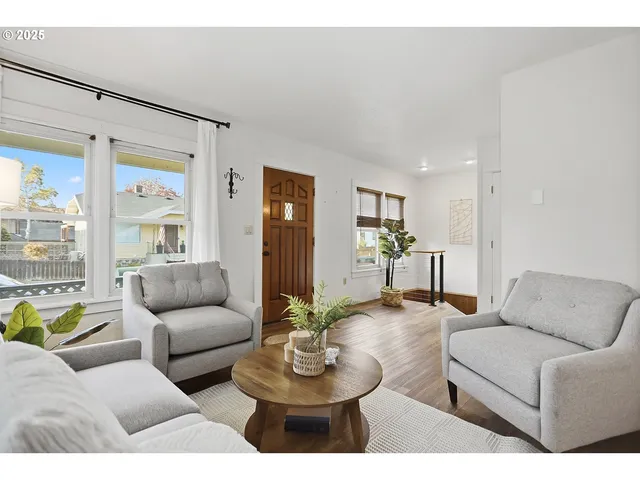 $345,000 | 1014 Laughlin Street, The Dalles, OR 97058