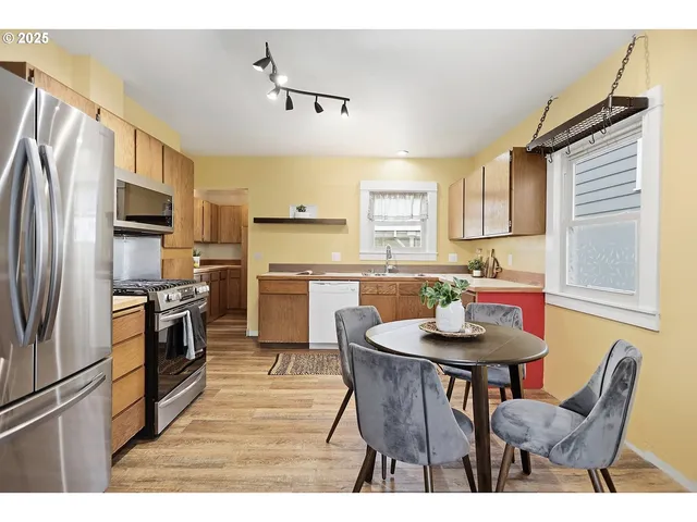 $345,000 | 1014 Laughlin Street, The Dalles, OR 97058