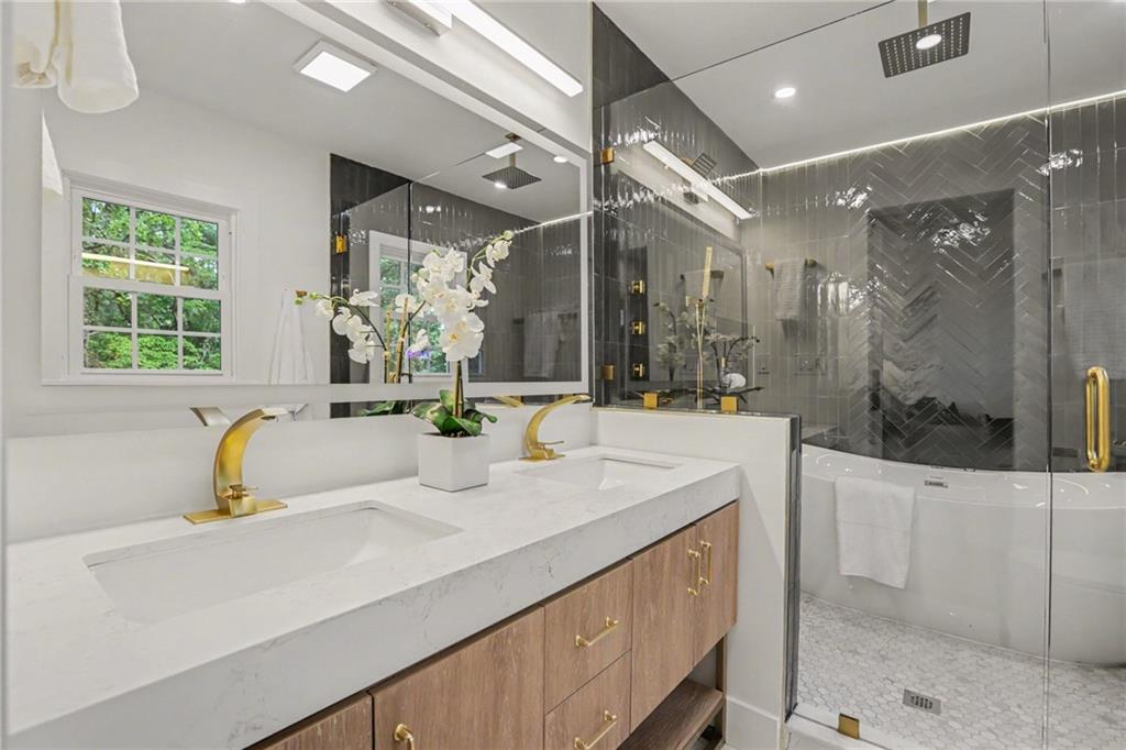 1446 Briarcliff Road Northeast Atlanta, GA 30306 - Photo 17 of 30 Gallery Image 17