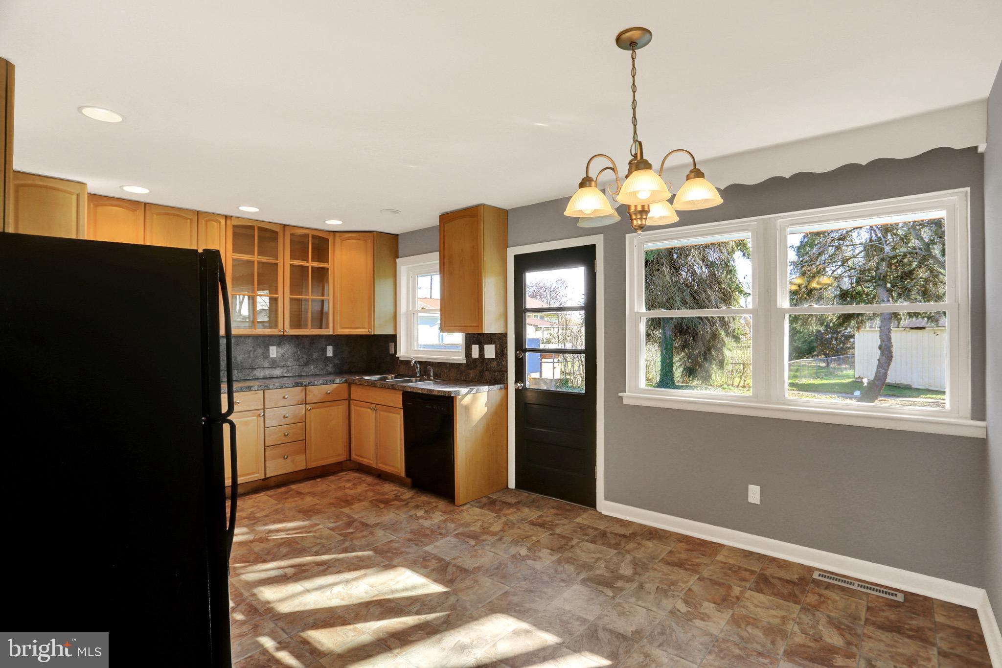 3603 Trindle Road Camp Hill, PA 17011 - Photo 11 of 26 Gallery Image 11