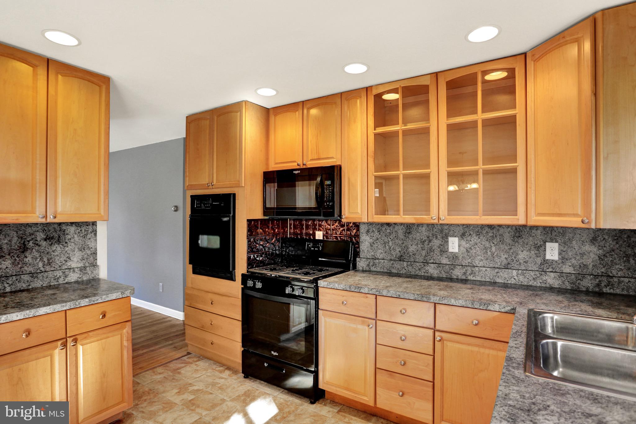 3603 Trindle Road Camp Hill, PA 17011 - Photo 9 of 26 Gallery Image 9