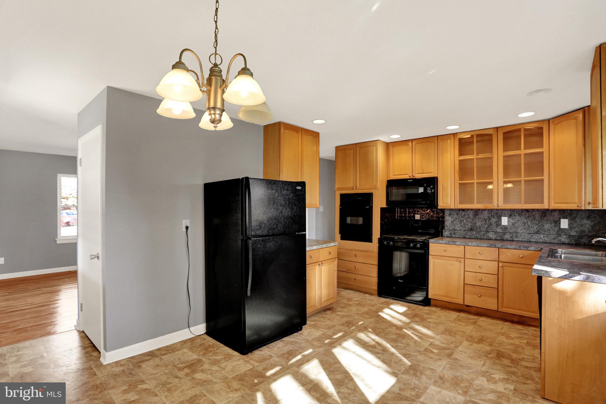 3603 Trindle Road Camp Hill, PA 17011 - Photo 10 of 26 Gallery Image 10