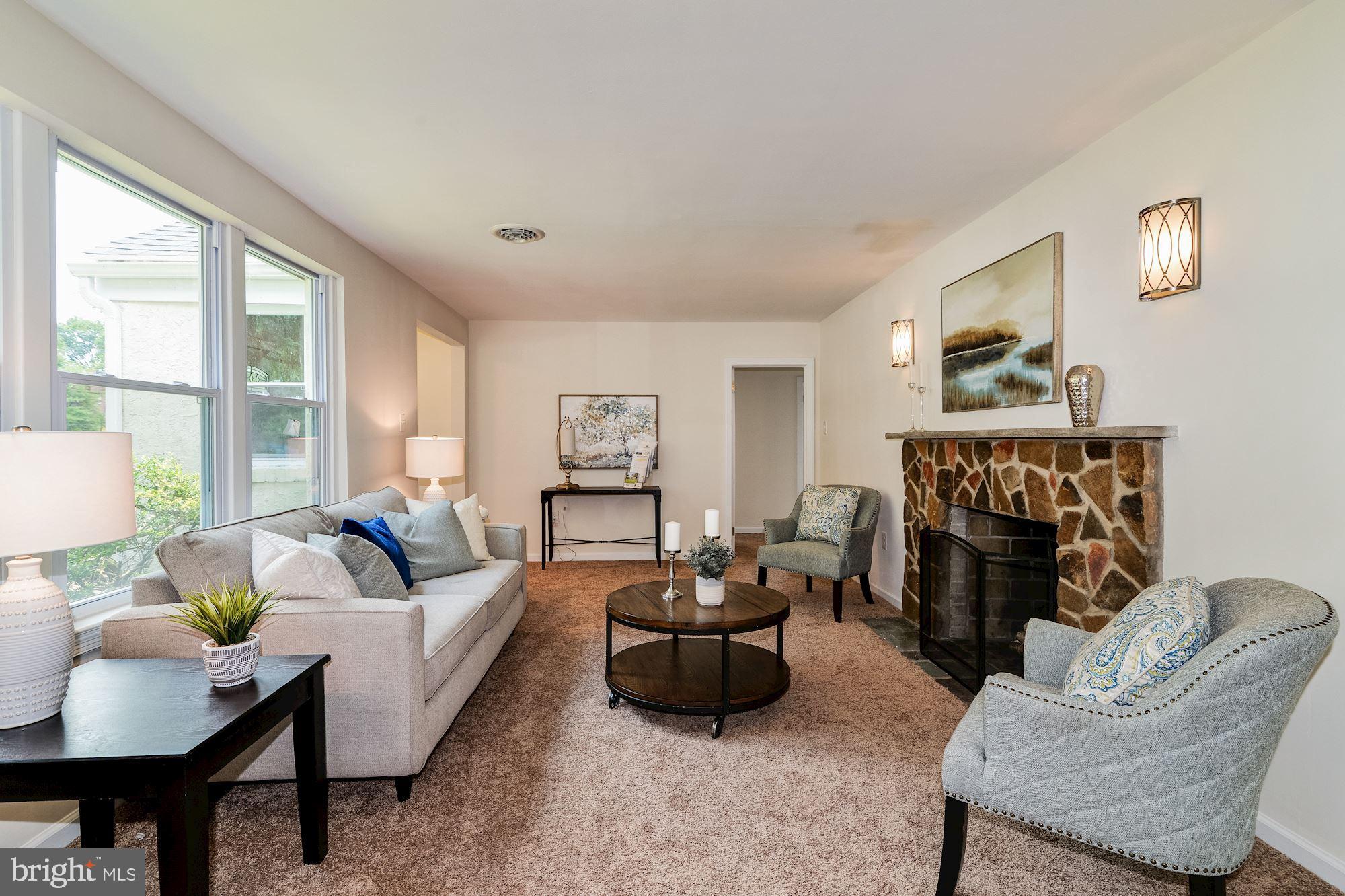 409 Moreland Road Wallingford, PA 19086 - Photo 3 of 27