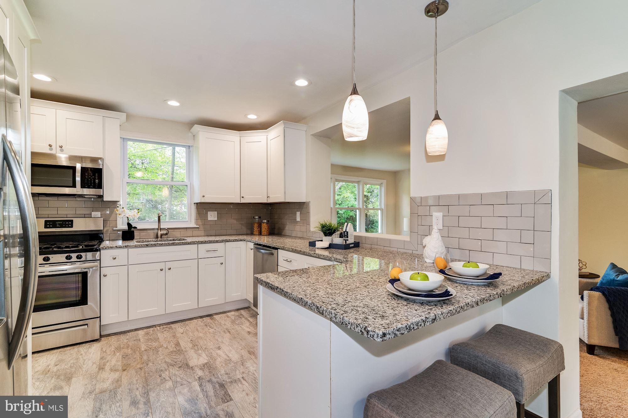 409 Moreland Road Wallingford, PA 19086 - Photo 6 of 27