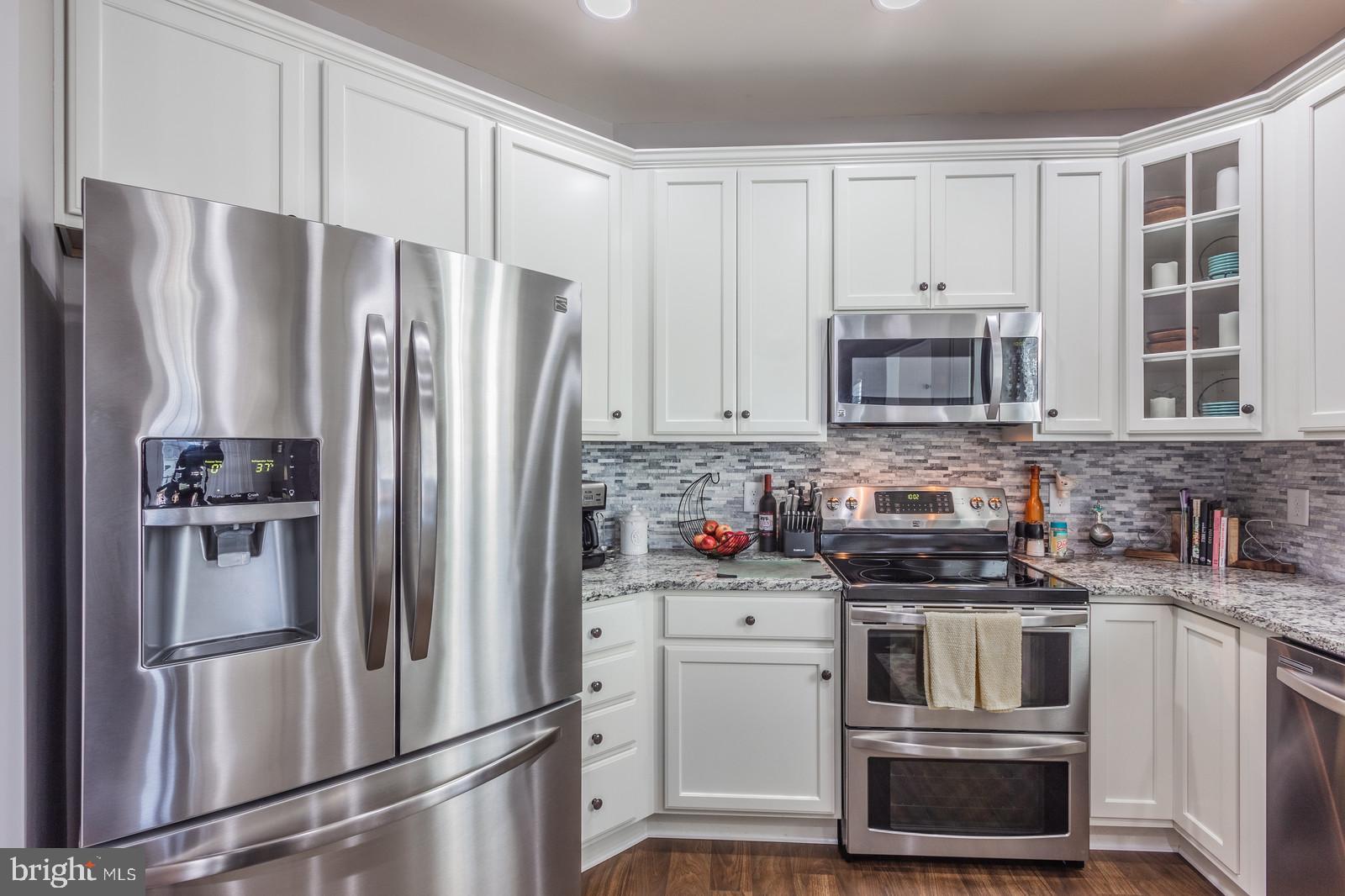 5282 Longbow Road King George, VA 22485 - Photo 12 of 48 Kitchen With Stainless Steel Appliances