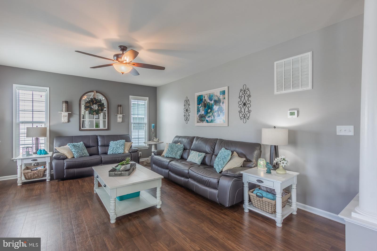 5282 Longbow Road King George, VA 22485 - Photo 17 of 48 Living Room