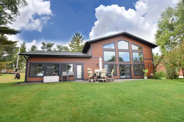 $775,000 | 8494 Malone Drive, Webster, WI 54893