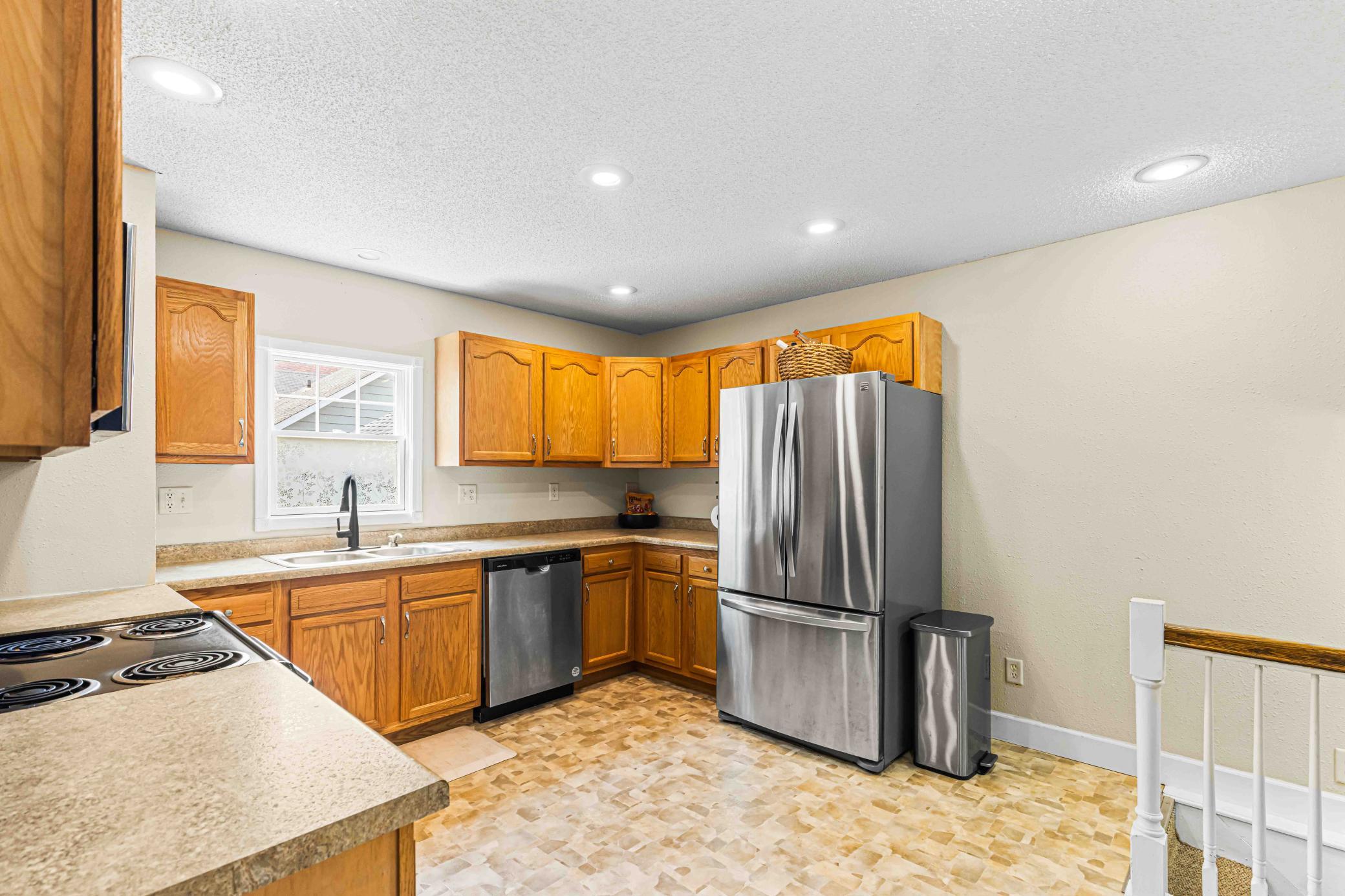 205 14th Street South Fargo, ND 58103 - Photo 23 of 44