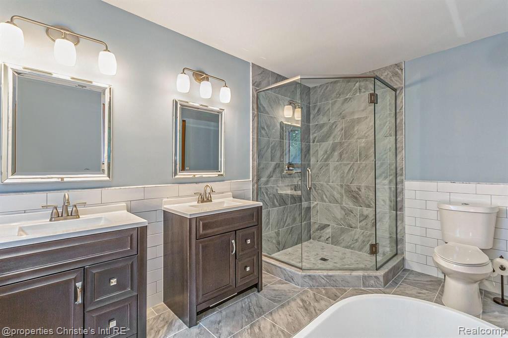 6529 Ridgeview Drive Clarkston, MI 48346 - Photo 14 of 29