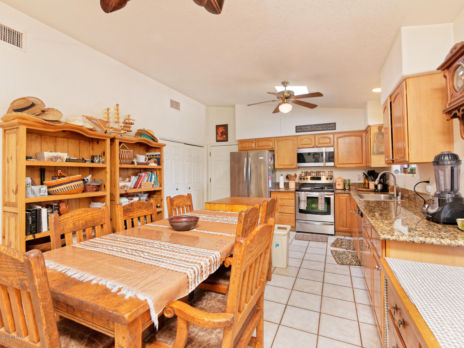 1887 Roma Court Rio Rico, AZ 85648 - Photo 11 of 32
