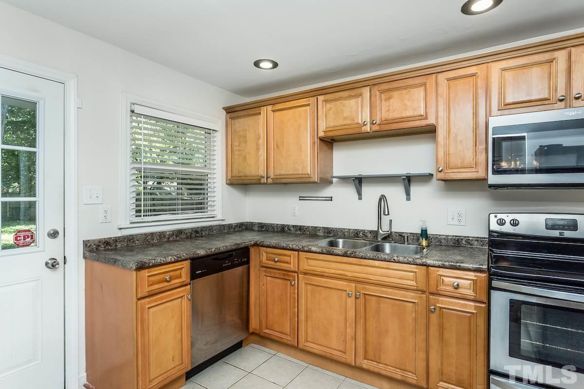 2461 Stevens Road Raleigh, NC 27610 - Photo 9 of 23