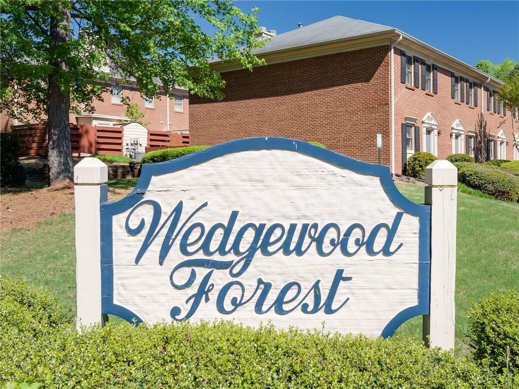 2914 Webb Bridge Road Alpharetta, GA 30009 - Photo 17 of 31 a sign that is on the side of a building