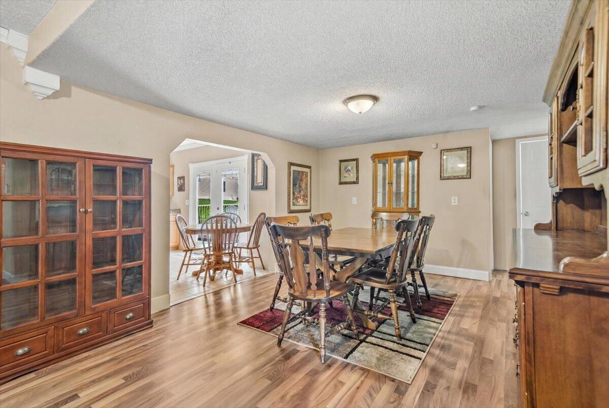 60 R J Wagers Road Manchester, KY 40962 - Photo 9 of 50 09-Dining Room