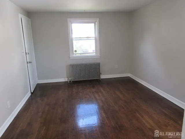 $2,350 | 815 2nd Street, Unit B, Dunellen, NJ 08812