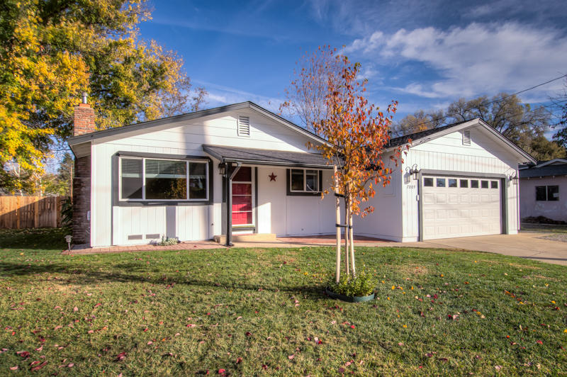 7009 Reflection Street Redding, CA 96001 - Photo 3 of 27 reflection-102