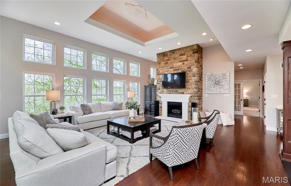 1275 Diamond Valley Drive High Ridge, MO 63049 - Photo 14 of 61