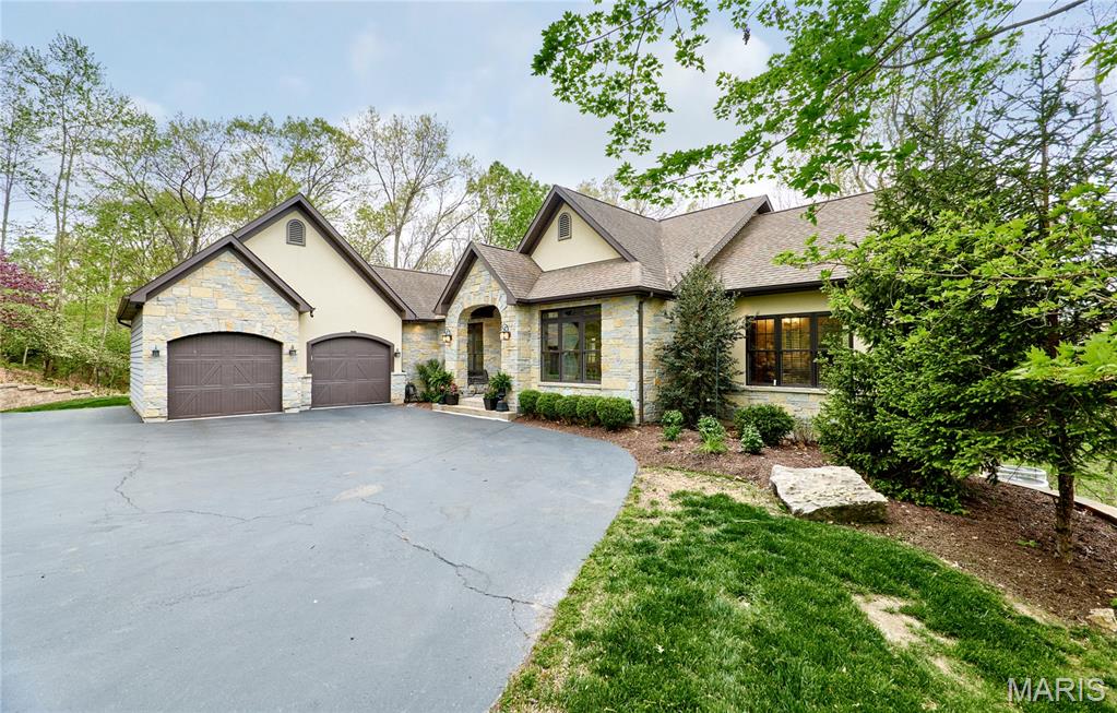 1275 Diamond Valley Drive High Ridge, MO 63049 - Photo 3 of 61