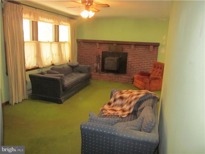 151 Friendship Road Southampton, NJ 08088 - Photo 3 of 25