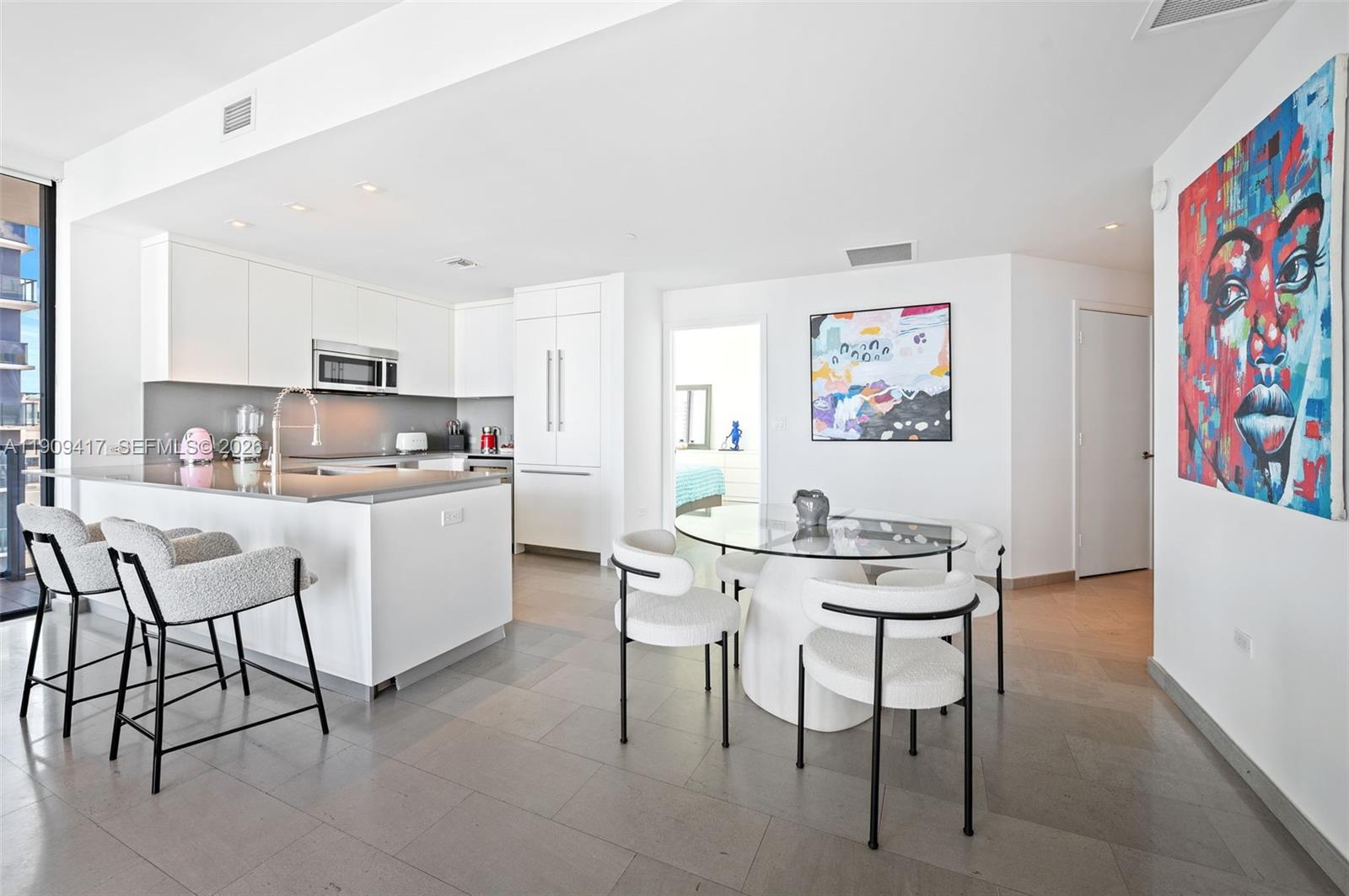 88 Southwest 7th Street, Unit 3101 Miami, FL 33130 - Photo 7 of 35