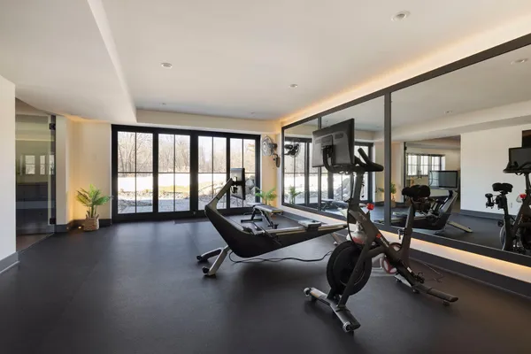 $4,950,000 | 170 Spur Circle, Wayzata, MN 55391