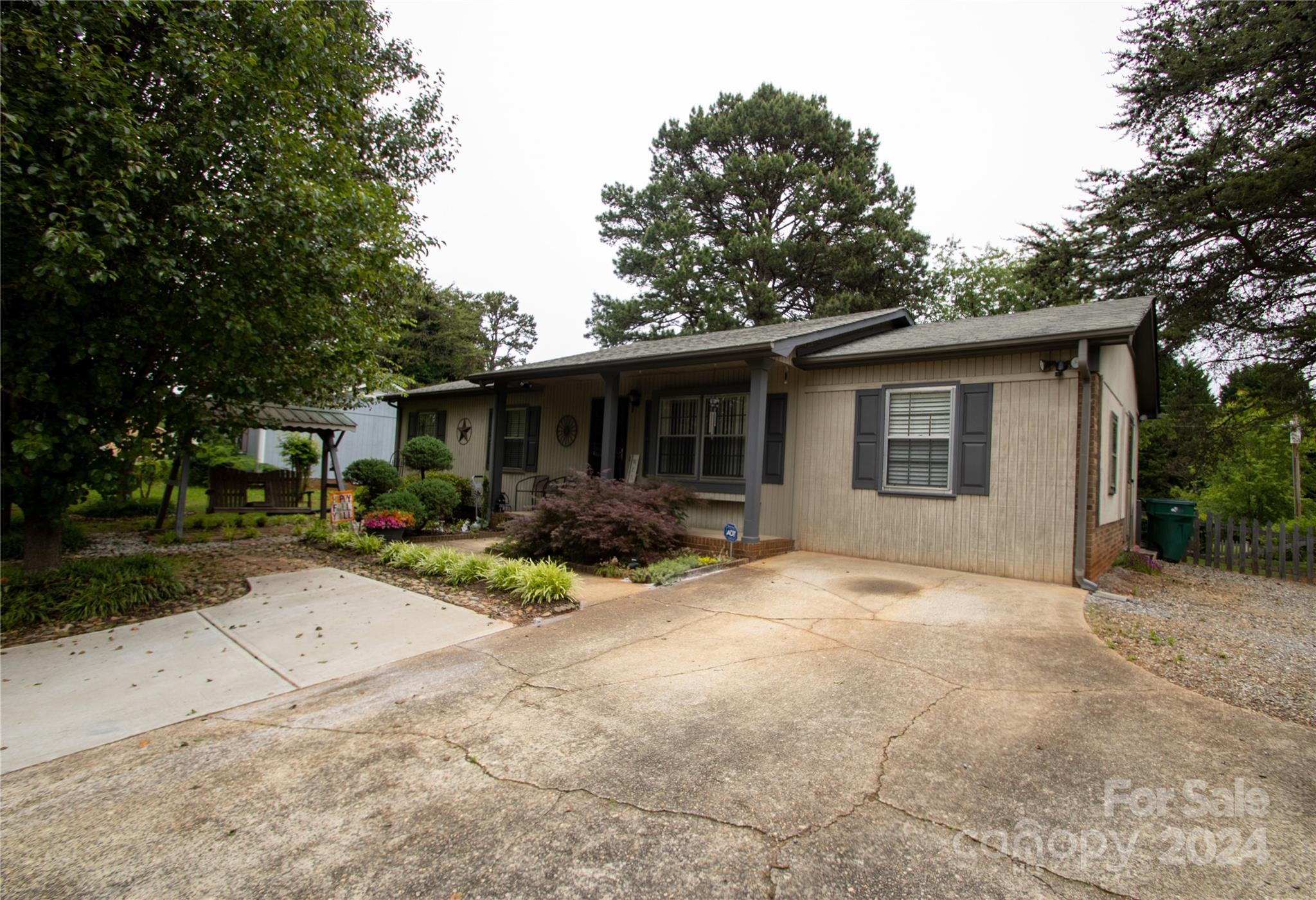 4174 Startown Road Newton, NC 28658 - Photo 1 of 18 Gallery Image 1