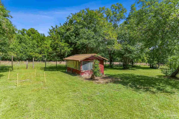 $1,100,000 | 939 Avalon Boulevard, Milton, FL 32583