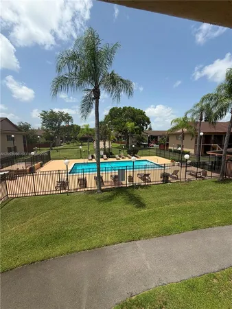 $1,900 | 11213 Southwest 88th Street, Unit B211, Miami, FL 33176