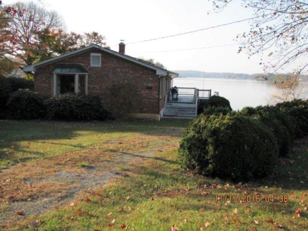 1099 Highland Lake Road Union Hall, VA 24176 - Photo 4 of 48 3 Home 2-1000