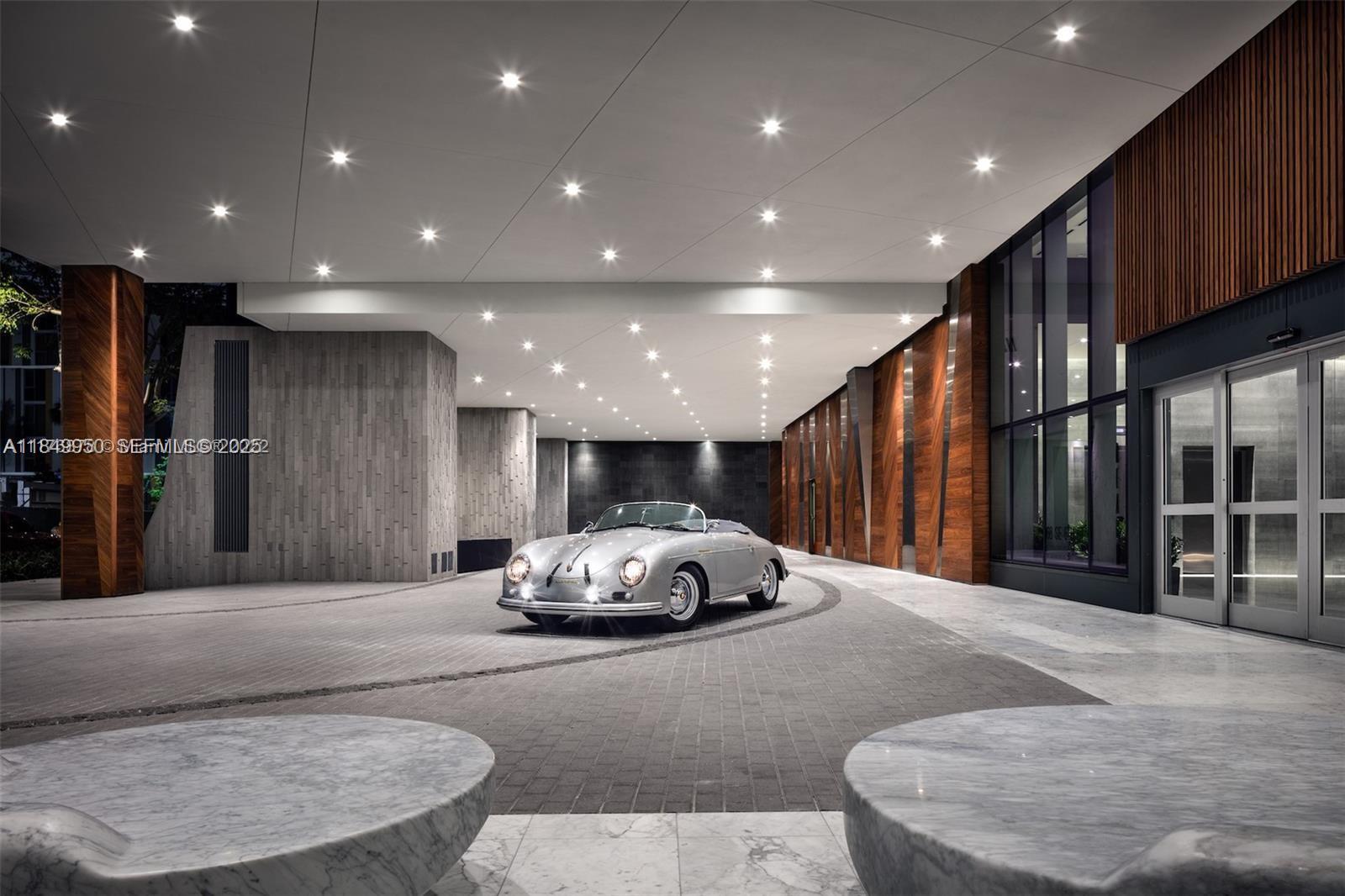 88 Southwest 7th Street, Unit 2104 Miami, FL 33130 - Photo 36 of 43