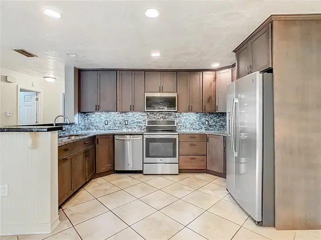 $280,000 | 511 Missouri Avenue, St. Cloud, FL 34769