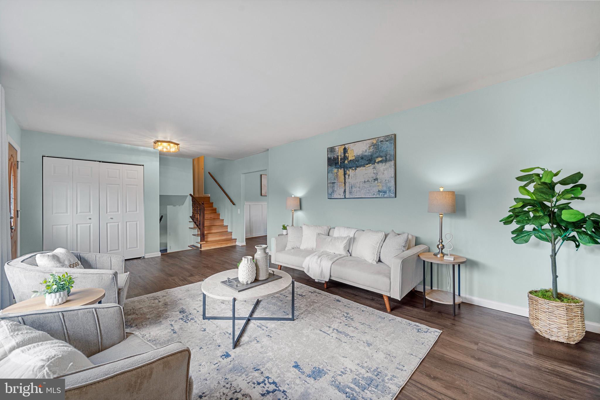 7600 Simms Landing Road Port Tobacco, MD 20677 - Photo 5 of 40 Living room