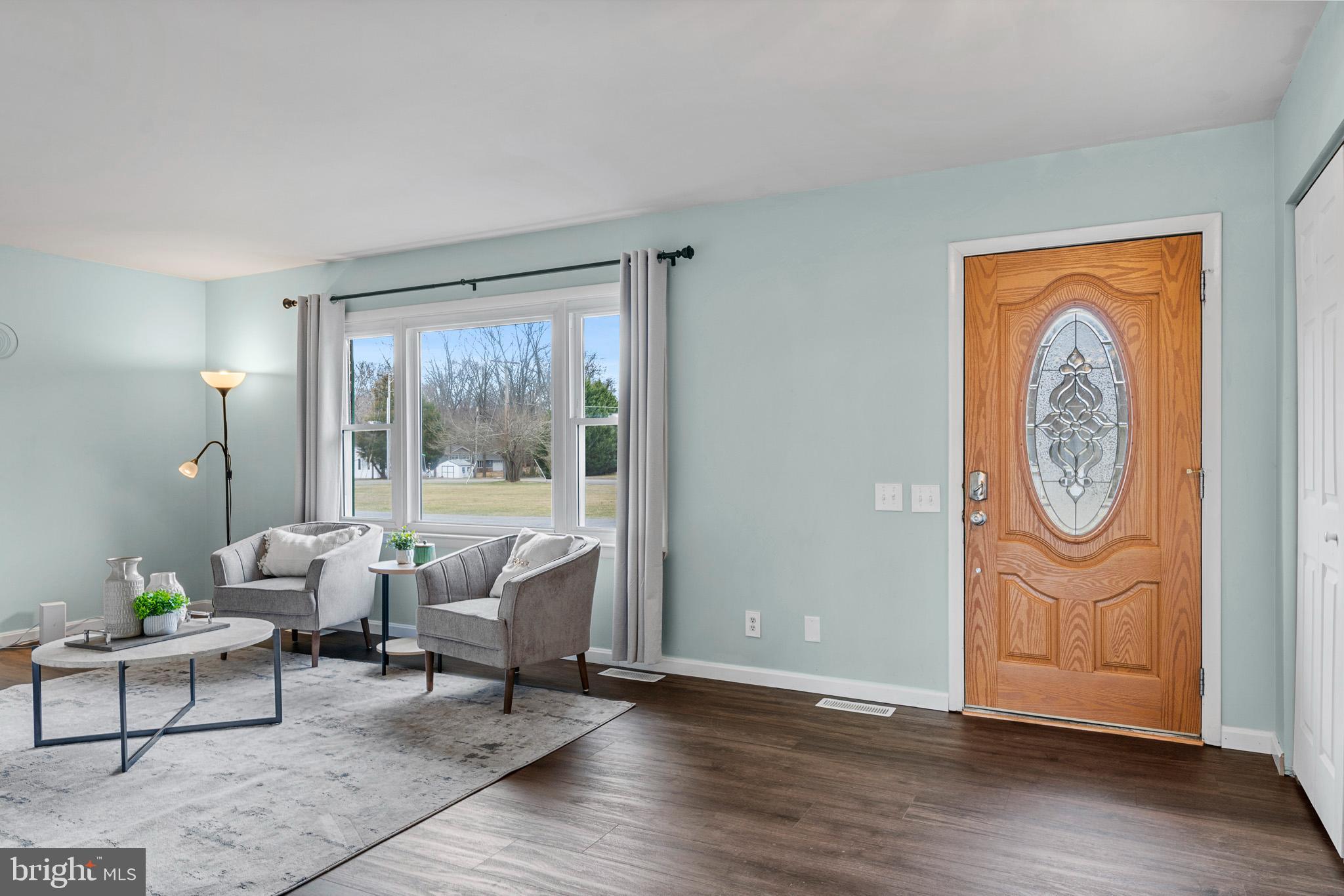 7600 Simms Landing Road Port Tobacco, MD 20677 - Photo 7 of 40 Foyer