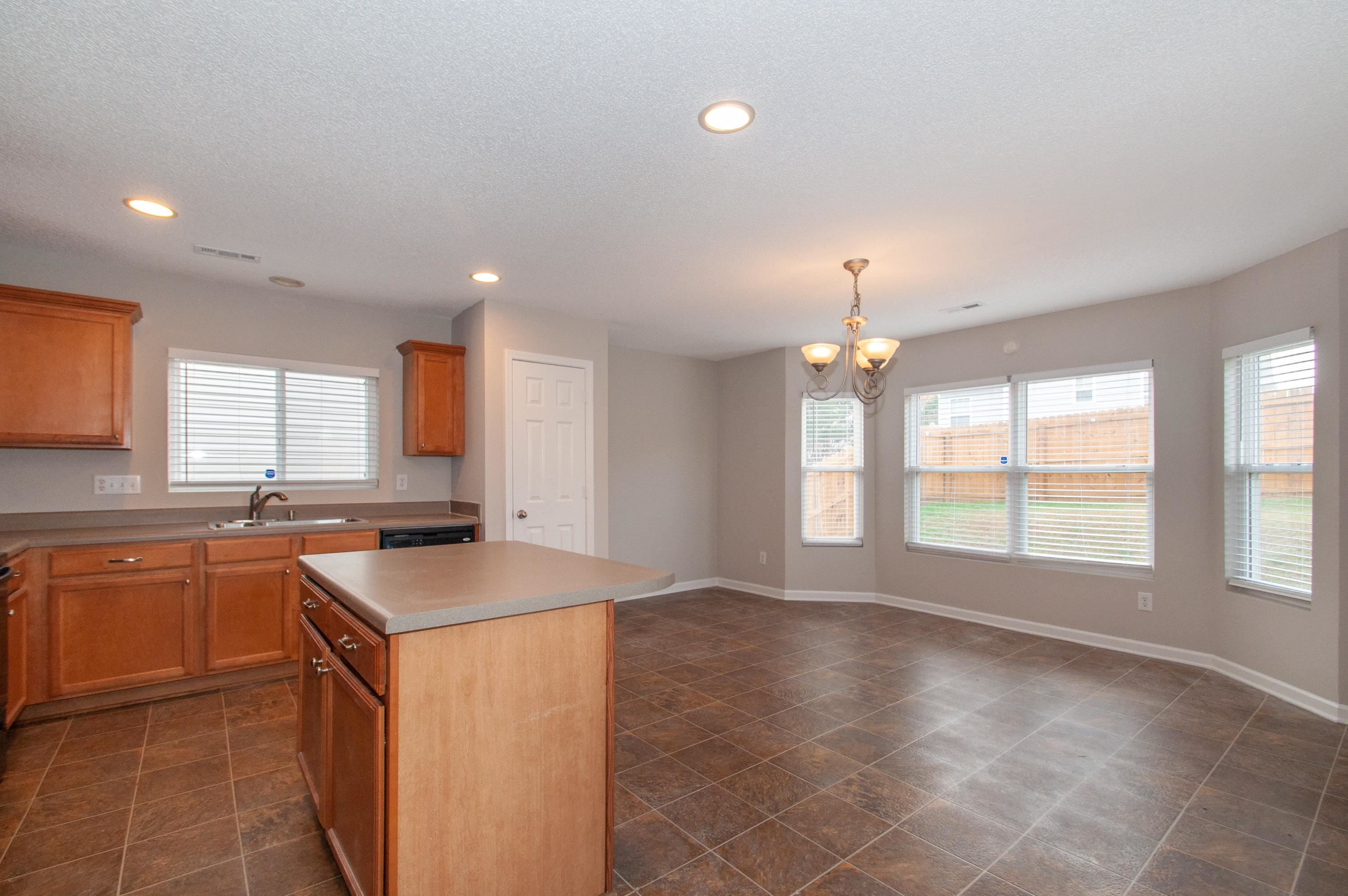 3808 Tryon Ridge Drive Raleigh, NC 27610 - Photo 6 of 30 Kitchen