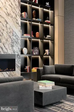 $3,952 | 210 South 12th Street, Unit 29D, Philadelphia, PA 19107