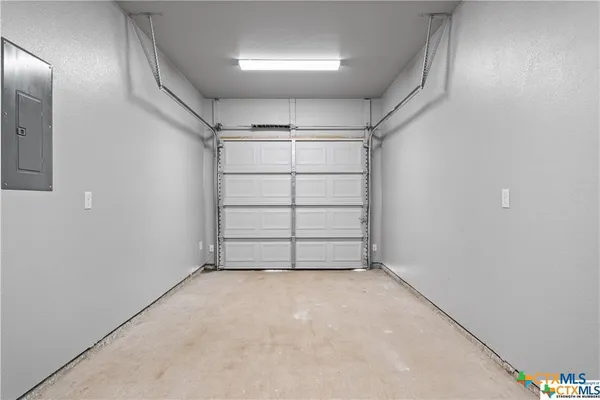 a view of a garage
